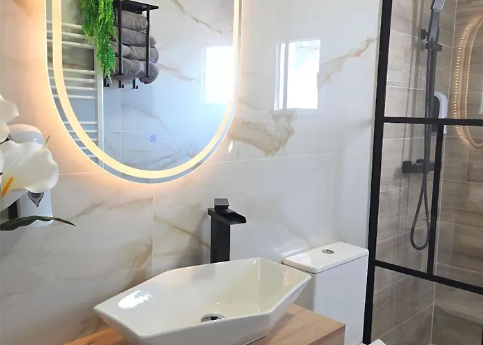 Almavera Casa Pura Vida *