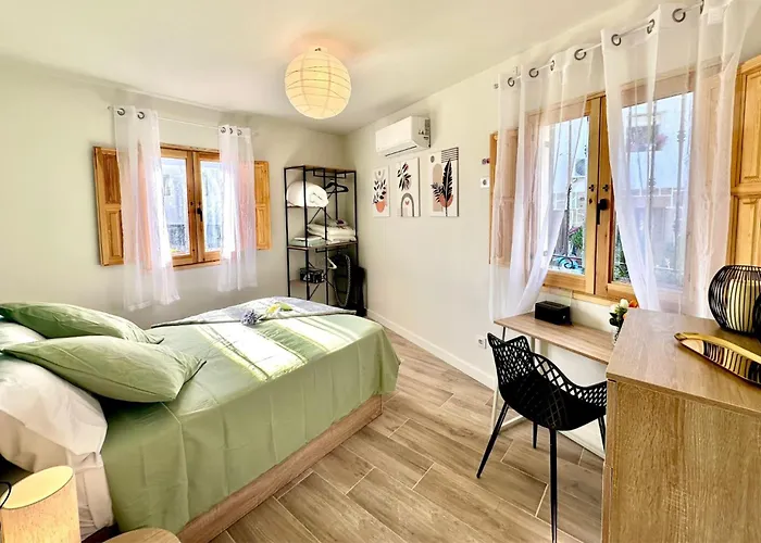 Almavera Casa Pura Vida *