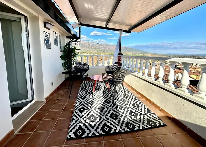 Almavera Casa Pura Vida מדריגל דה לה וורה