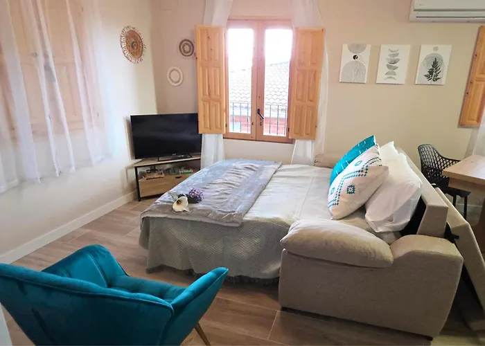 Almavera Casa Pura Vida מדריגל דה לה וורה