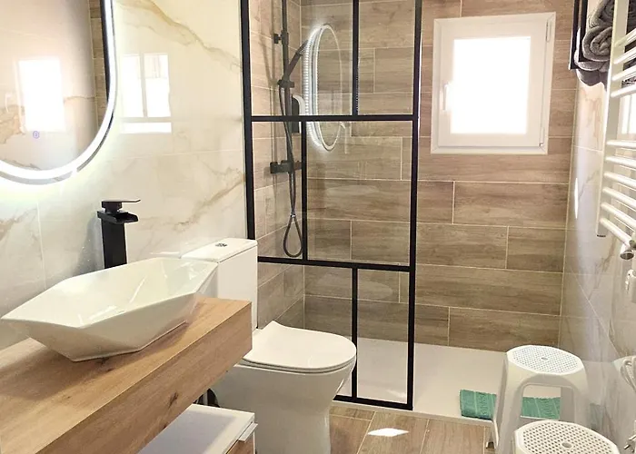 Almavera Casa Pura Vida מדריגל דה לה וורה